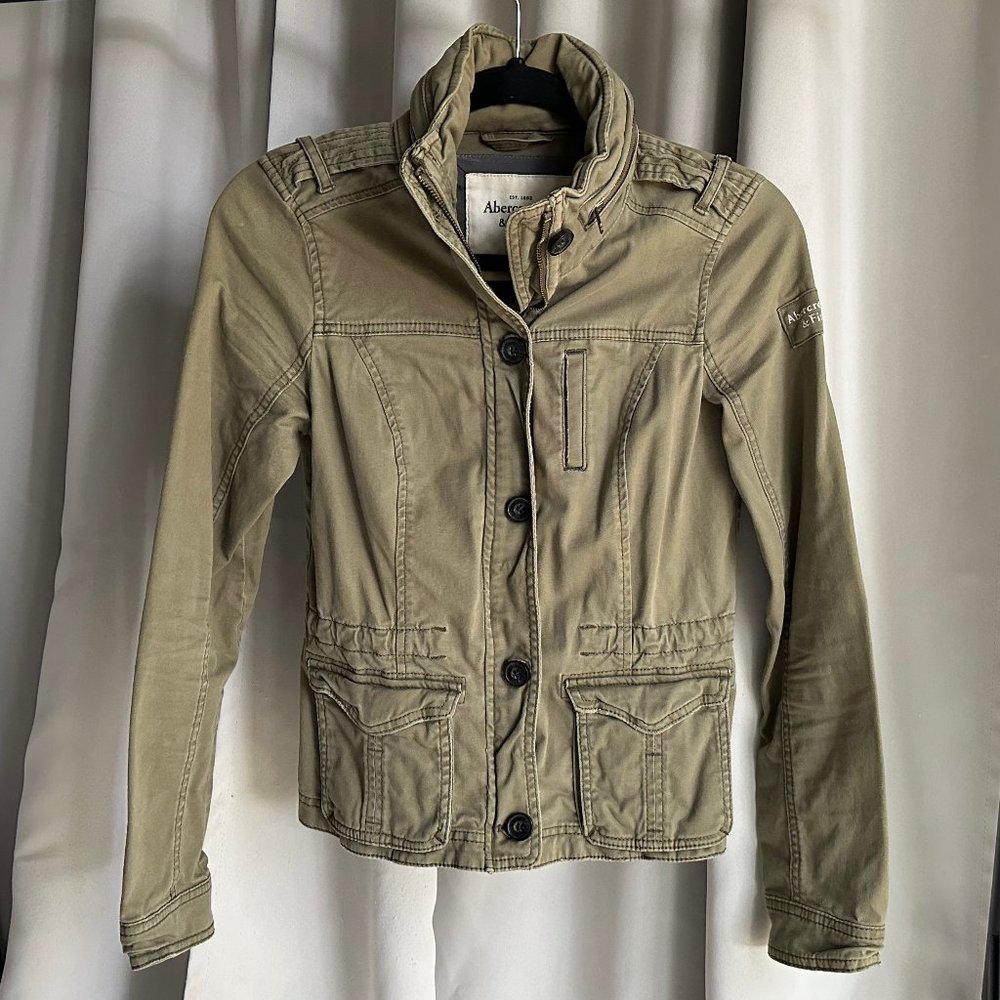 abercrombie & fitch cargo jacket